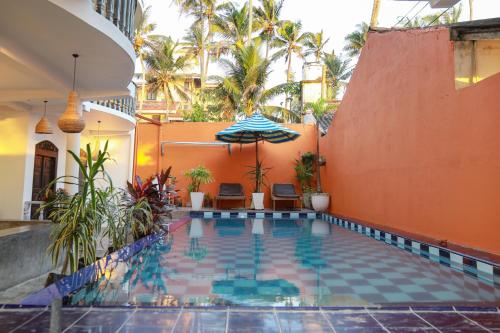 Pool Side